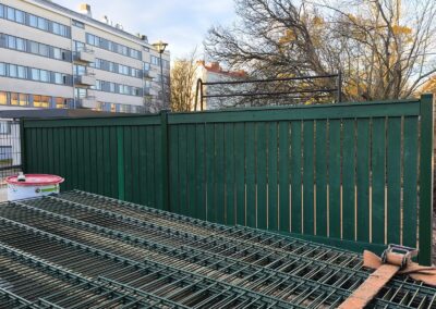 Helsinki kuumtsingitud ja pulbervärvitud metallaed - Peruks Grupp